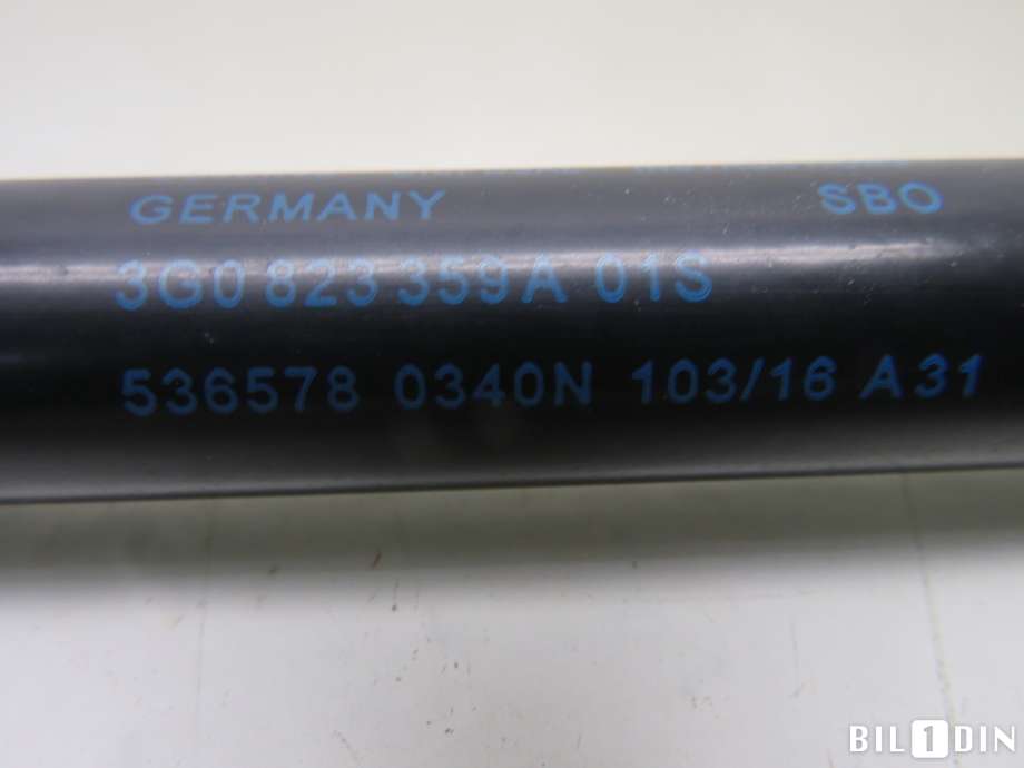 Panserdemper til VW Passat 2015-2019 (Fase 1) (B8) (B8) (VOLKSWAGEN|3G0823359A|)