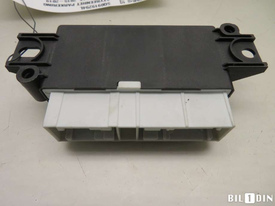 Styreenhet parkering til VW Passat 2015-2019 (Fase 1) (B8) (B8) (VOLKSWAGEN|5Q0919294L|)