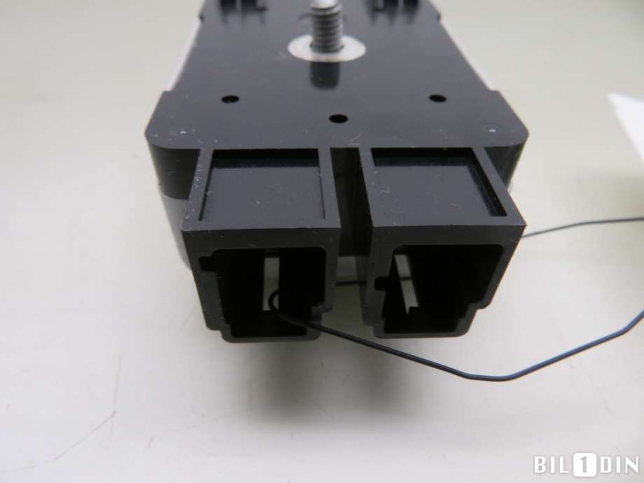 Antenne forsterker til VW Golf VII 2012-2017 (Fase 1) (VOLKSWAGEN|5Q0035570|)