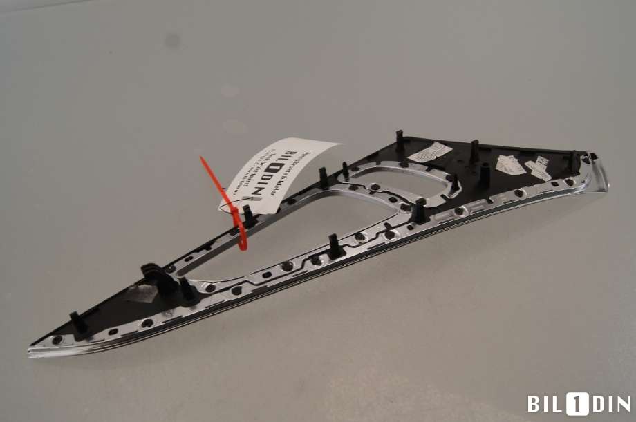 Diverse deler til Audi A6, Allroad 2012-2014 (Type III, Fase 1) (C7) (C7) (AUDI|4G0867419D||4G0867419)