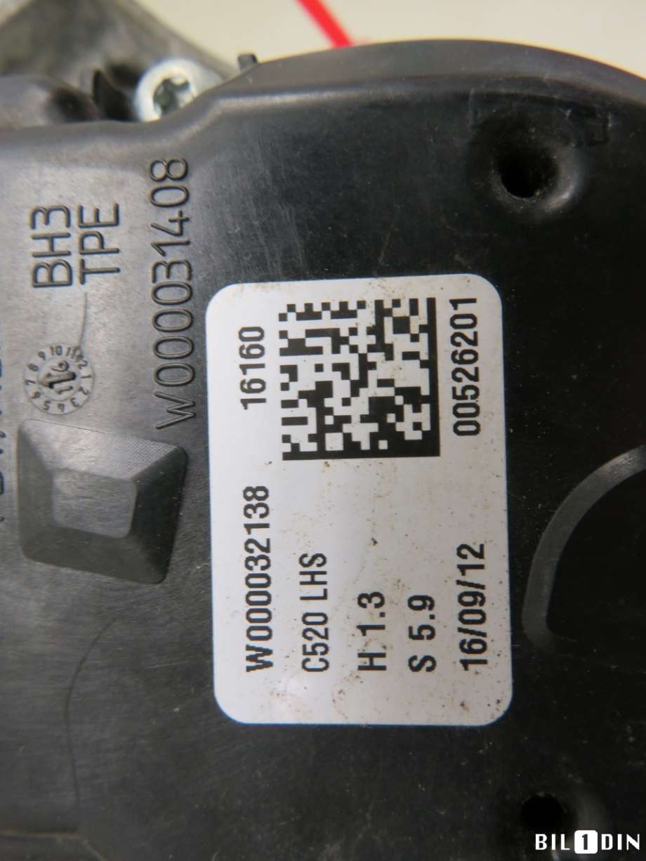 Viskermotor frontrute til Ford Kuga 2013-2019  (FORD|2011369|CV4417504BE|)