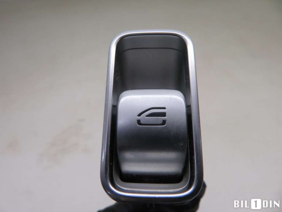 Bryter ruteheis til Mercedes GLE 2019-->> (W167) (W167) (MERCEDES|A1679054601|)