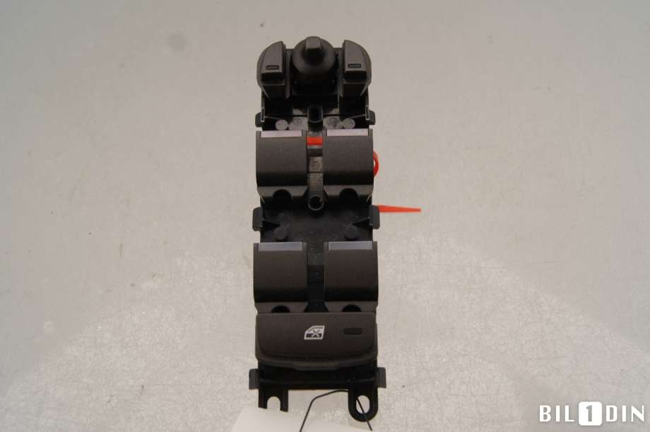 Bryter ruteheis til Land Rover Range Rover, Evoque 2011-2019 (Type I) (LAND-ROVER|LR025908||BJ3214540AB)