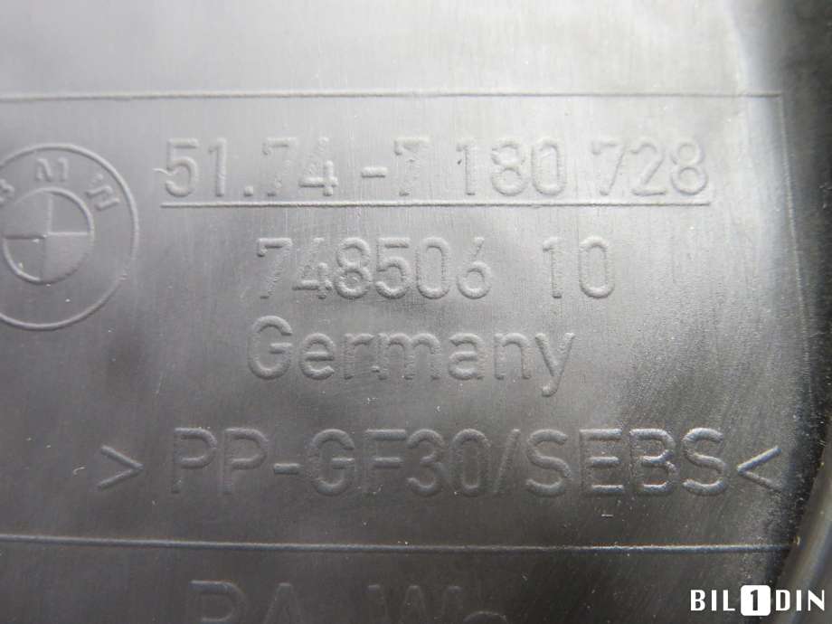 Diverse deler til BMW 3-Serie 2005-2011 (E90/E91/E92/E93) (E90/E91/E92/E93) (BMW|51747180728|)