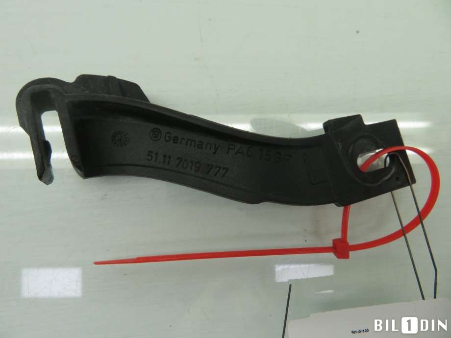 Diverse deler til BMW 3-Serie 2005-2011 (E90/E91/E92/E93) (E90/E91/E92/E93) (BMW|51117019777|)