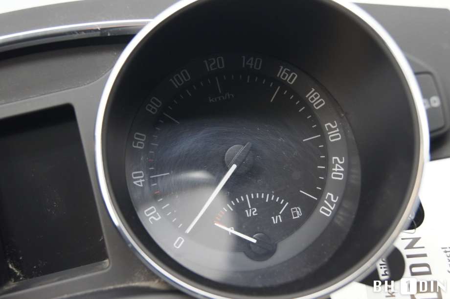 Instrumentpanel til Škoda Superb 2008-2015 (Type II)  (SKODA|3T1920841K|)