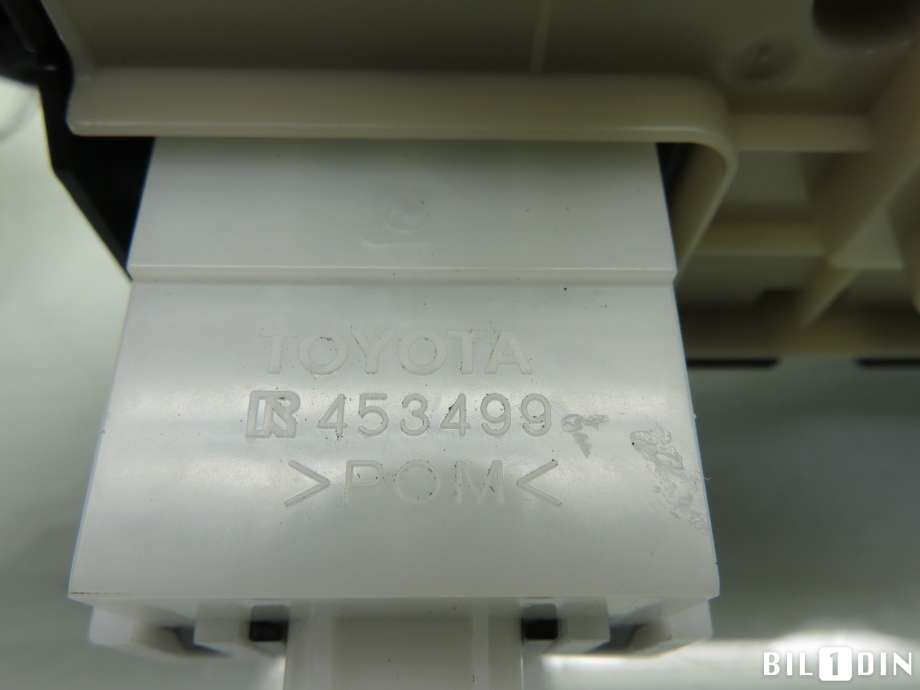 Bryter setevarme til Lexus CT 2010-2020  (LEXUS|8497076120|)