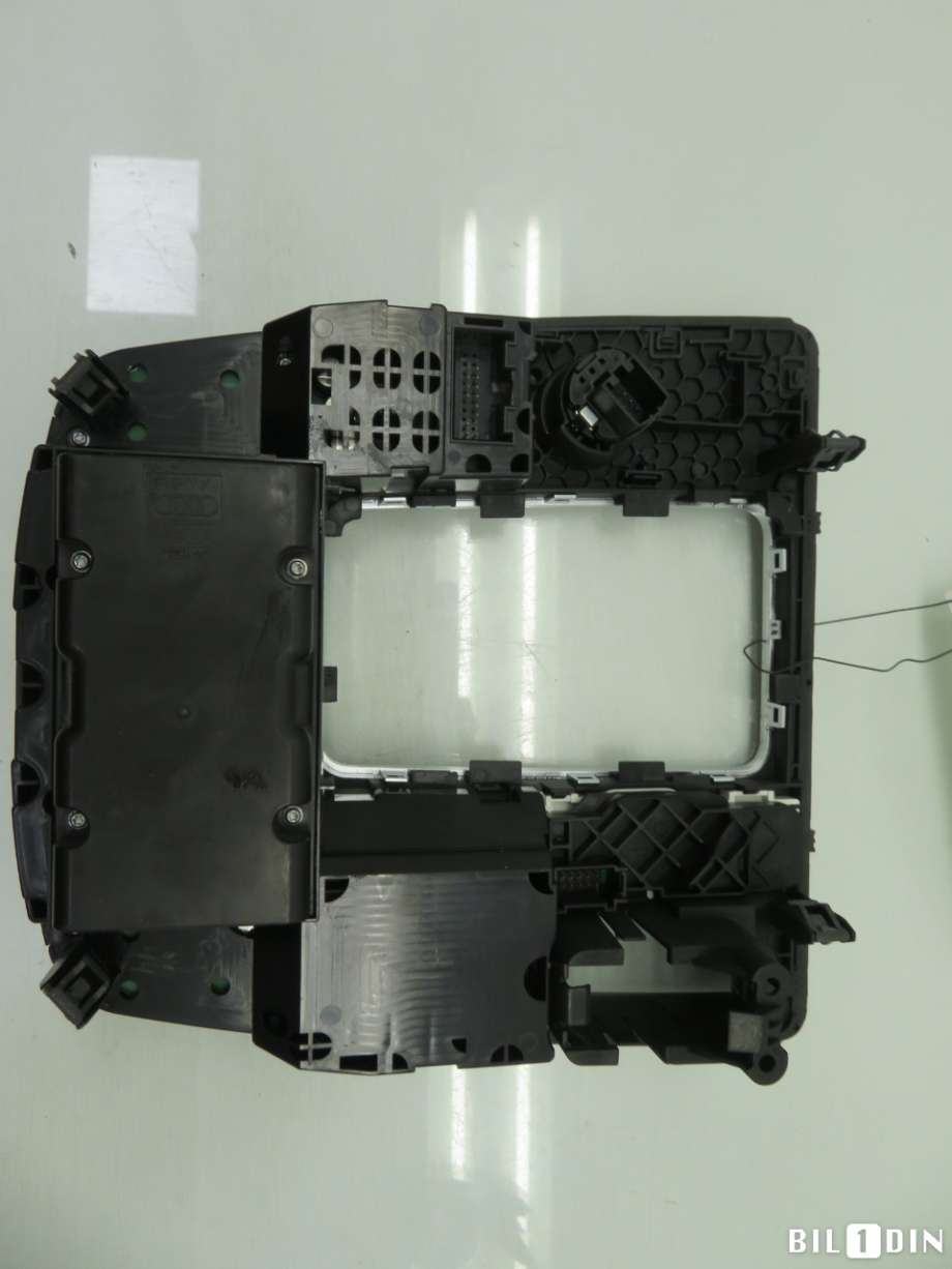 Bilstereo diverse til Audi A6 2011-2014 (Type IV, Fase 1) (C7) (C7) (AUDI|4G1919610C|)