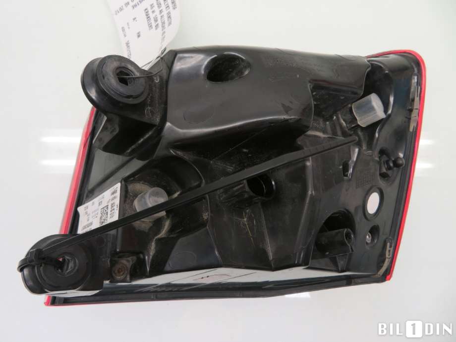Baklykt venstre til Audi A6, Allroad 2015-2019 (Type III, Fase 2) (C7) (C7) (AUDI|4G9945095F|)