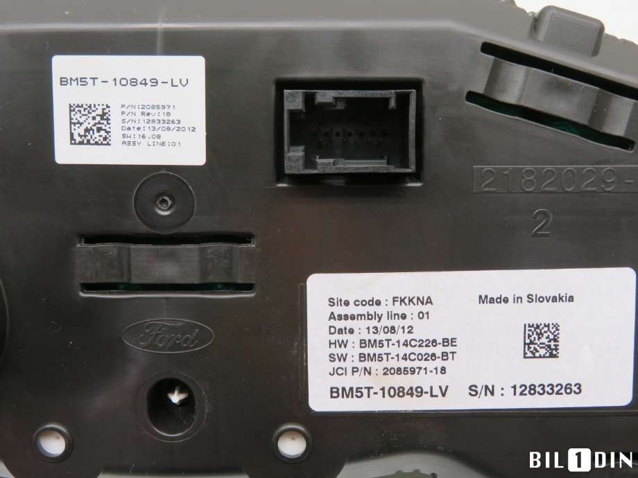 Instrumentpanel til Ford Focus 2011-2014 (Type III, Fase 1)  (FORD|1831208|BM5T10849BGE|BM5T10849LV)