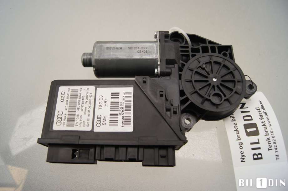 Ruteheis høyre bak til Audi A8 2003-2010 (Type II) (AUDI|4E0959802D||4E0959802C)