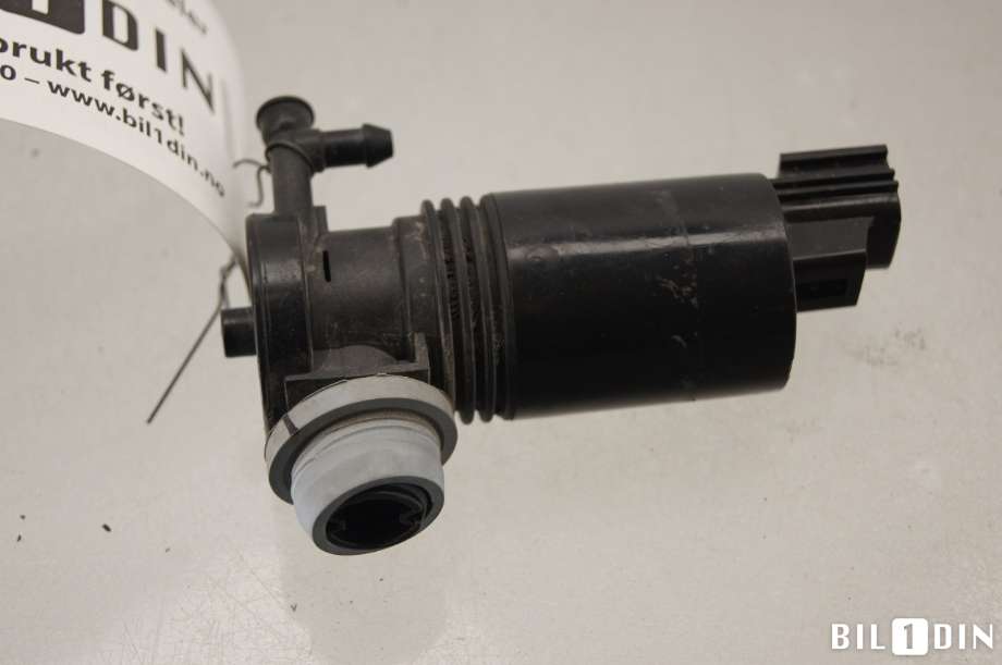 Spylerpumpe foran til Volvo C40 Recharge 2021-2024  (VOLVO|32274778|)