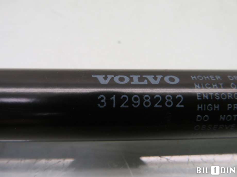 Panserdemper til Volvo V40 2012-2019 (VOLVO|31298282|)