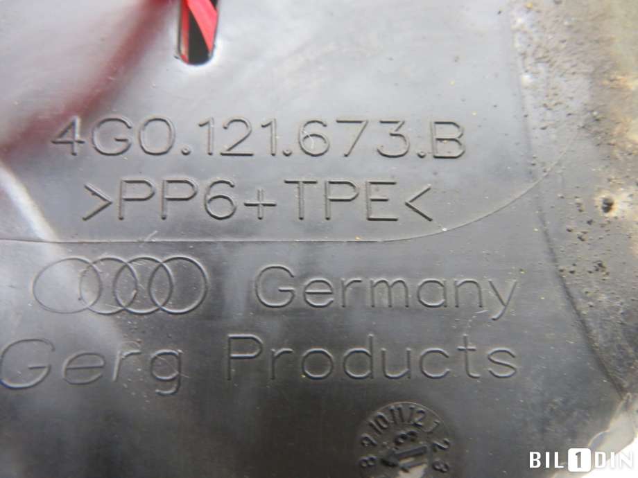 Diverse deler til Audi A6 2011-2014 (Type IV, Fase 1) (C7) (C7) (AUDI|4G0121673B|)