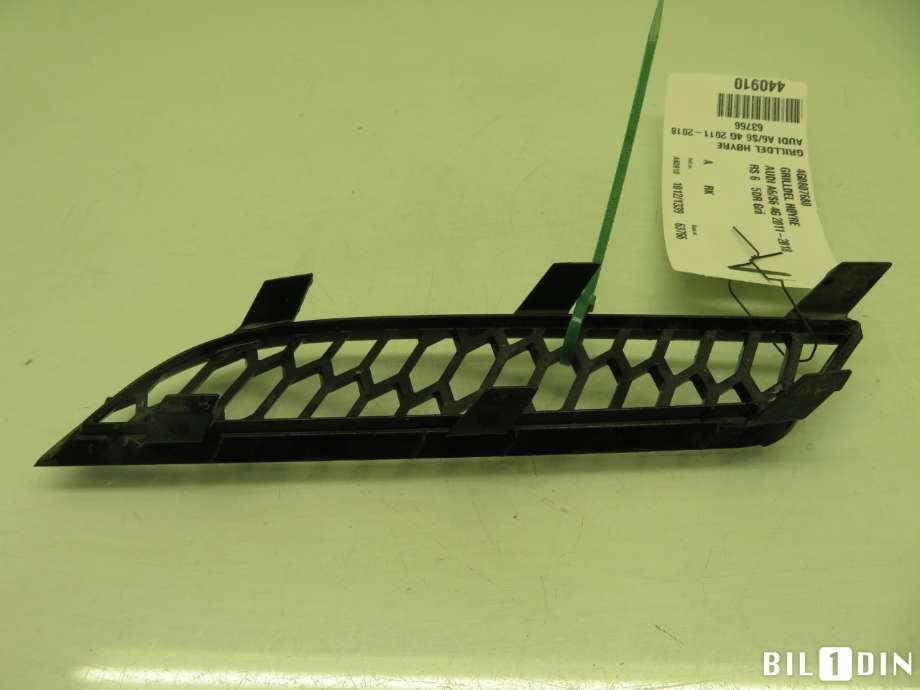Grill høyre til Audi A6 2011-2014 (Type IV, Fase 1) (C7) (C7) (AUDI|4G0807680|)