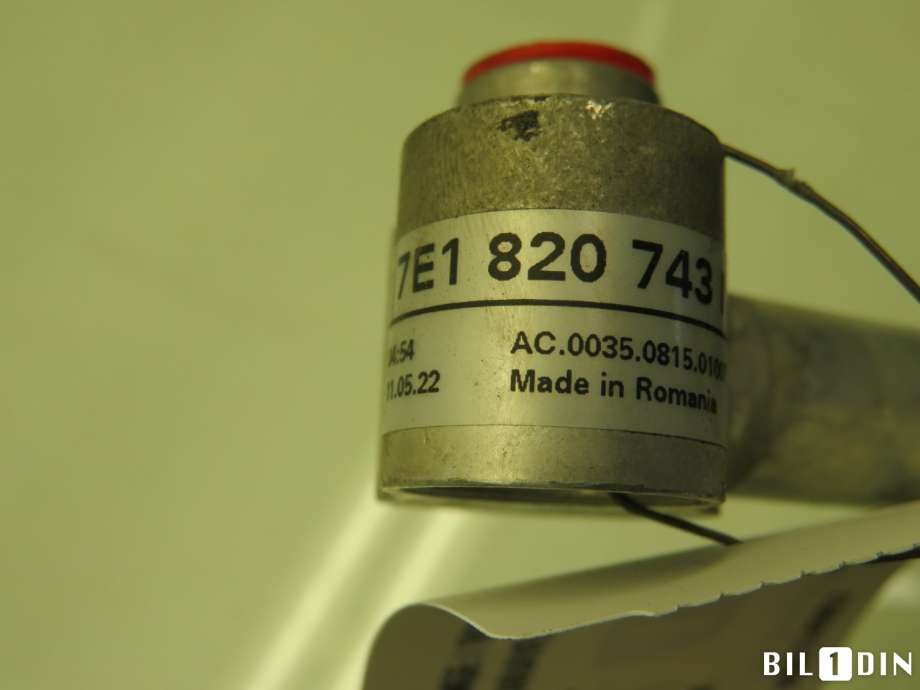 Aircondition rør til VW Transporter / Caravelle 2015-2019 (T6) (T6) (VOLKSWAGEN|7E1820743M|)