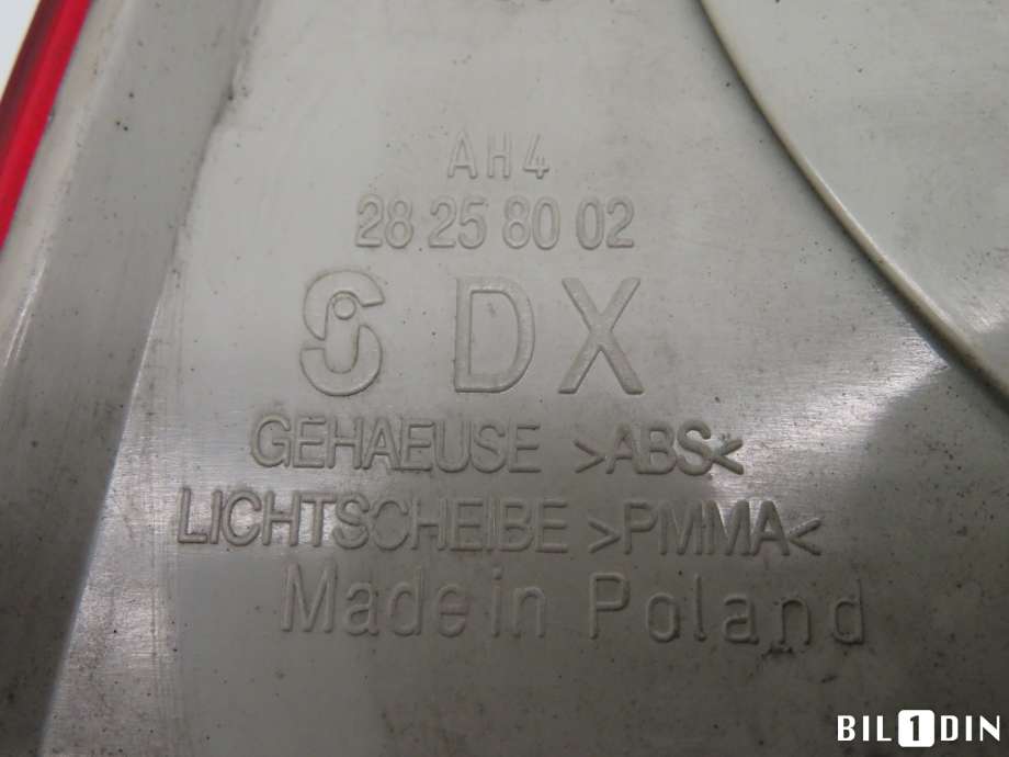 Baklykt høyre til VW Touareg 2003-2007 (Type I, Fase 1) (VOLKSWAGEN|7L6945096P|)