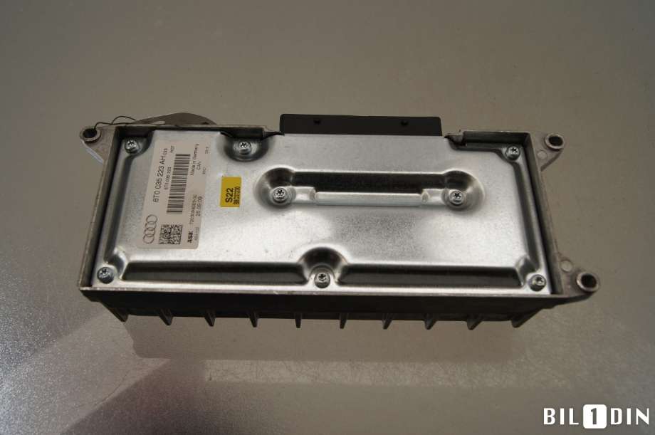Bilstereo forsterker til Audi A4 2007-2014 (Type IV) (B8) (B8) (AUDI|8T0035223AH|)