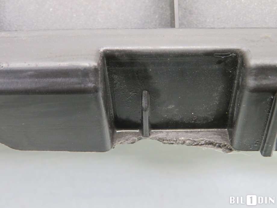 Frontplate øvre til Audi Q5 2012-2017 (Type I, Fase 2)  (AUDI|8R0853692B|)