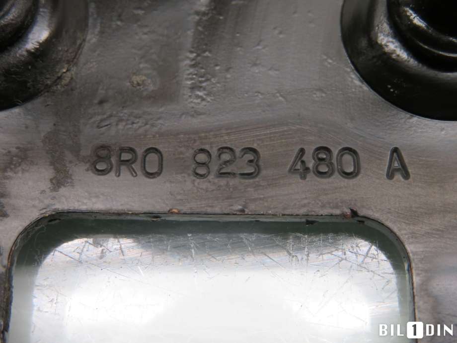 Diverse deler til Audi Q5 2012-2017 (Type I, Fase 2)  (AUDI|8R0823480A|)