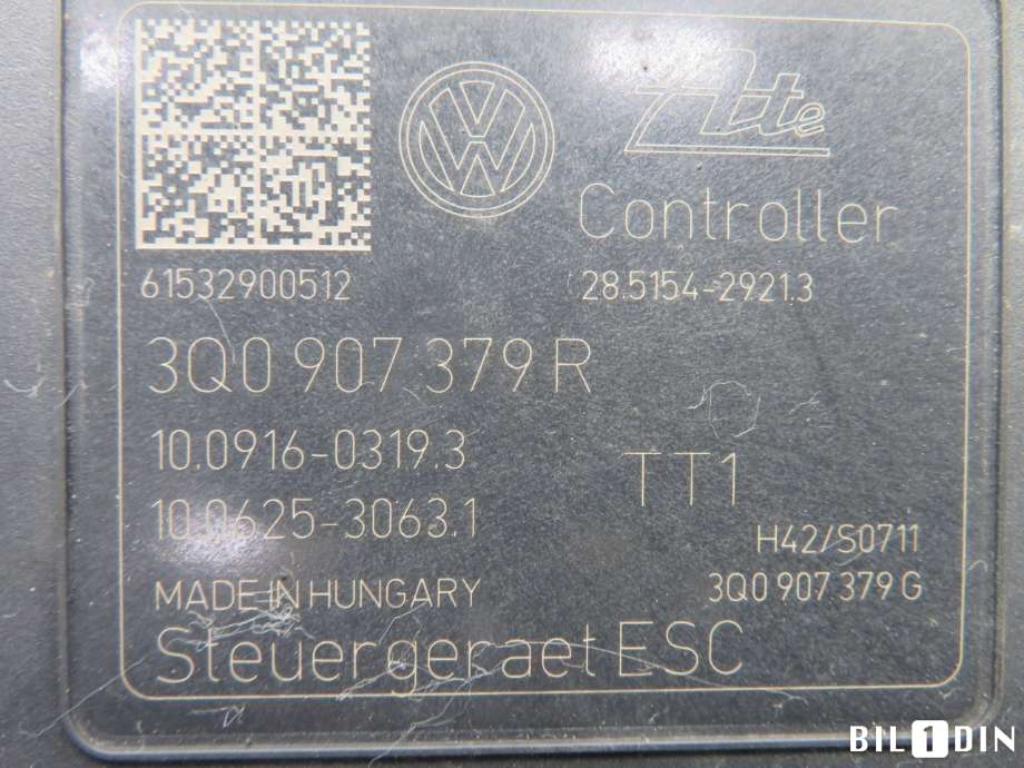 ABS sentral til Škoda Octavia 2013-2016 (Type III, Fase 1)  (SKODA|3Q0614517R|)
