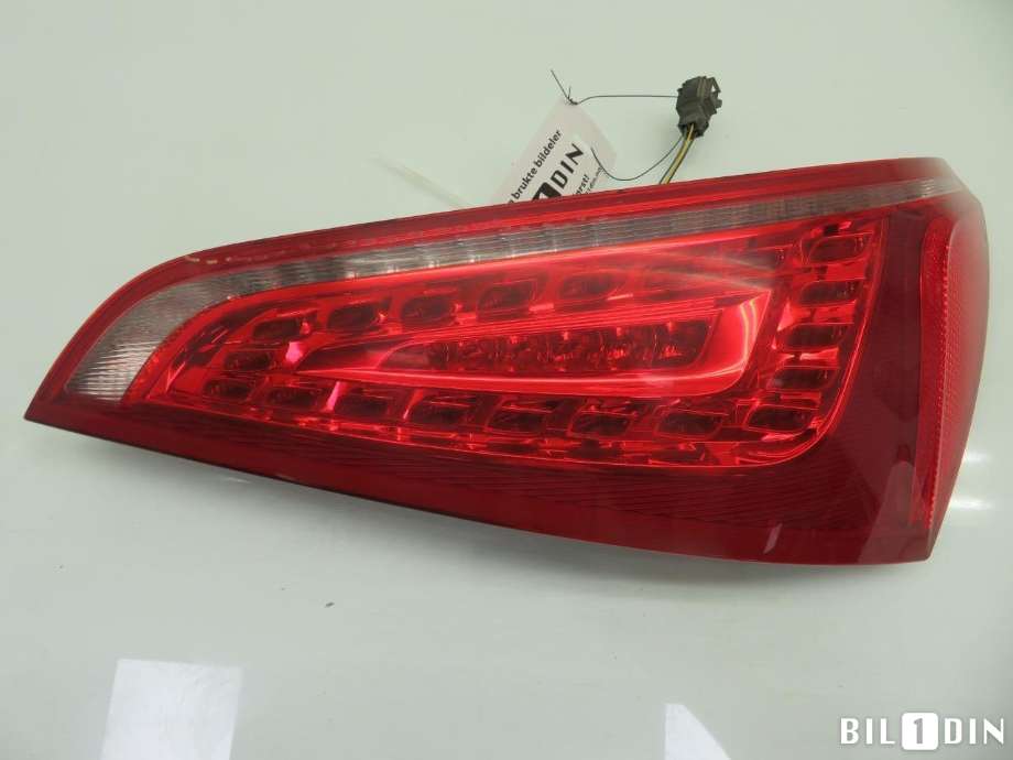 Baklykt høyre til Audi Q5 2008-2012 (Type I, Fase 1) (AUDI|8R0945094A|)