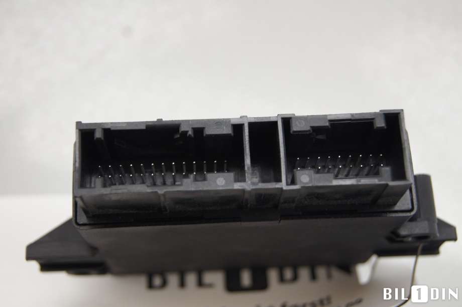 Styreenhet parkering til Land Rover Range Rover 2013-->> (Type IV)  (LAND-ROVER|LR117213|LR065377|GX6315C859DC)