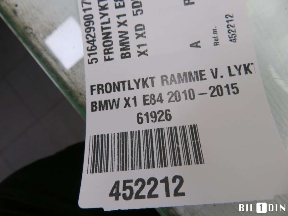 Grill høyre til BMW X1 2009-2015 (E84) (E84) (BMW|51112993307|)