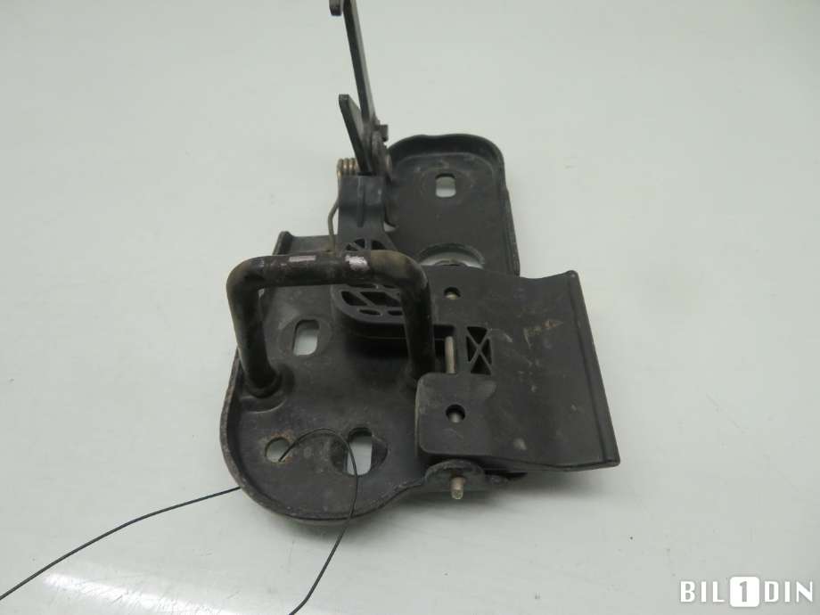 Diverse deler til VW Caddy 2004-2010 (Type III, Fase 1) (VOLKSWAGEN|1T0823480A|)