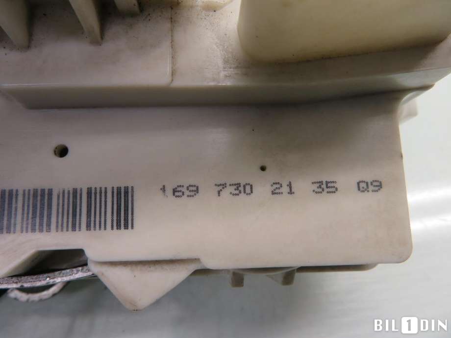 Låsekasse venstre bak til Mercedes ML 2005-2011 (W164) (W164) (MERCEDES|A1647302535|)