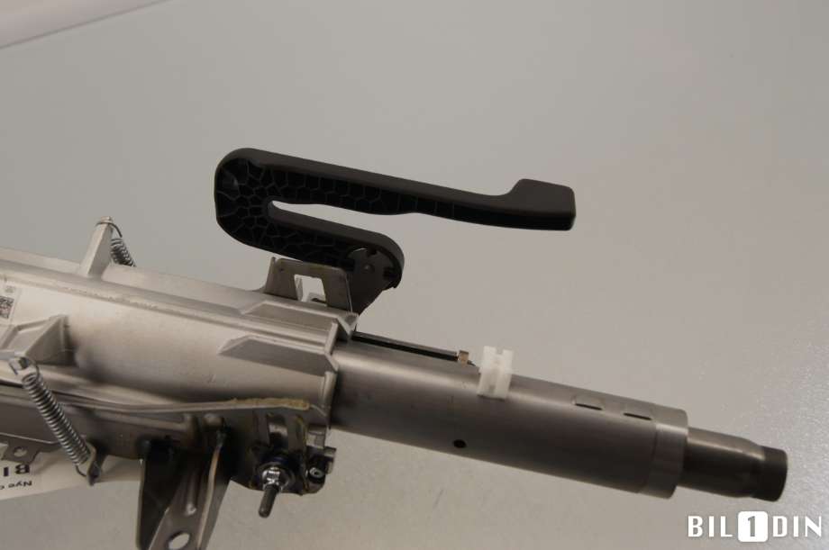 Rattaksel til Audi A4 2015-2019 (Type V, Fase 1) (B9) (B9) (AUDI|8W0419501E||8W0419501B)