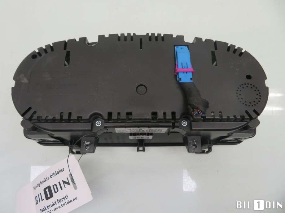Instrumentpanel til VW Caddy 2010-2015 (Type III, Fase 2)  (VOLKSWAGEN|2K0920875E|)