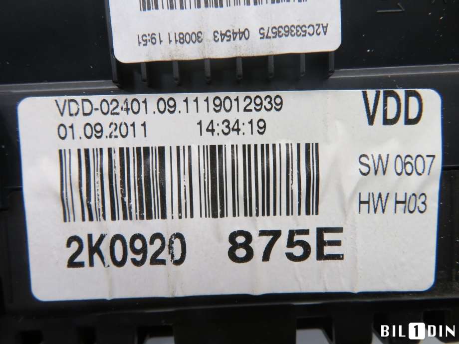 Instrumentpanel til VW Caddy 2010-2015 (Type III, Fase 2)  (VOLKSWAGEN|2K0920875E|)
