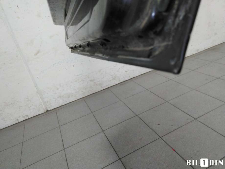 Dør høyre skyvedør til VW Caddy 2010-2015 (Type III, Fase 2)  (VOLKSWAGEN|2K5843108C|)