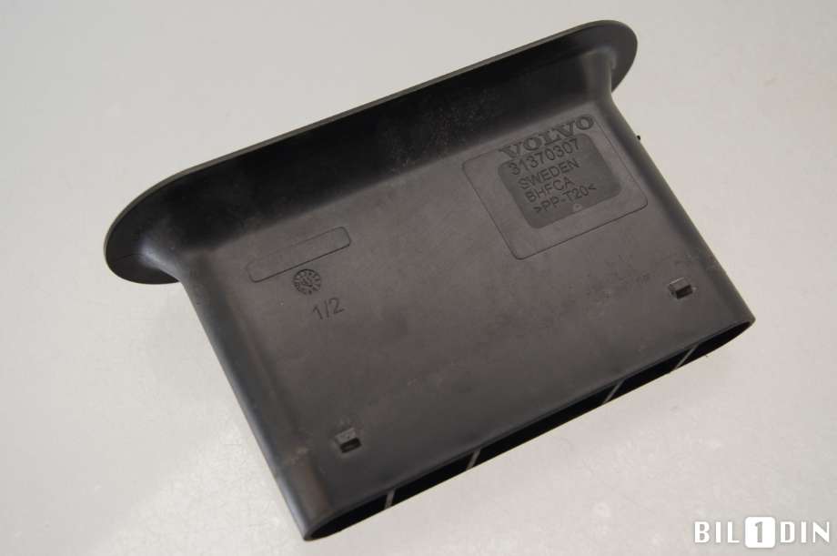 Diverse deler til Volvo XC90 2015-2025 (Type II) (VOLVO|31370307|)