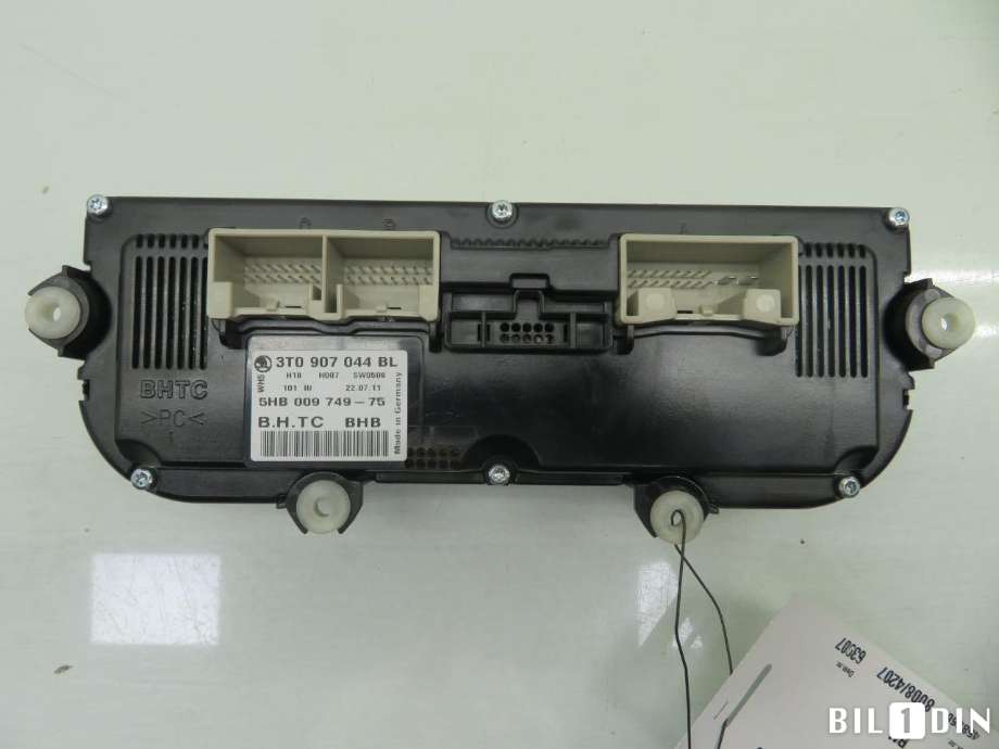 Varmeapparat betjening til Škoda Superb 2008-2015 (Type II)  (SKODA|3T0907044BL|)