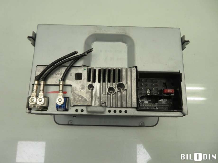 Bilstereo navigasjon til VW Caddy 2004-2010 (Type III, Fase 1)  (VOLKSWAGEN|3C0035270X|)