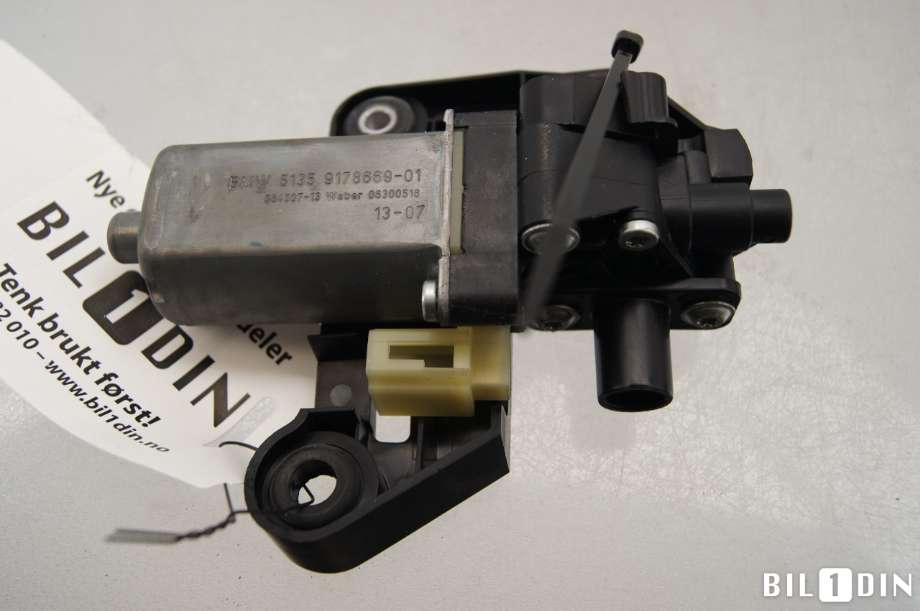 Solskjerm til BMW 7-Serie 2009-2015 (F01/F02/F03/F04) (F01/F02/F03/F04) (BMW|67659189707||51359178669)