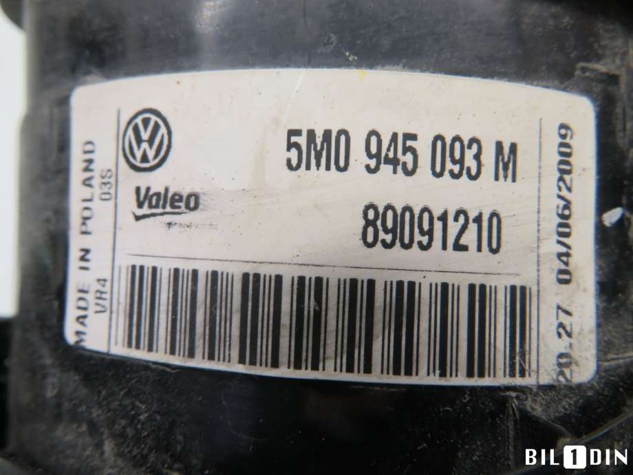 Baklykt venstre indre til VW Golf, Plus/Cross 2009-2013 (Fase 2)  (VOLKSWAGEN|5M0945093M|)