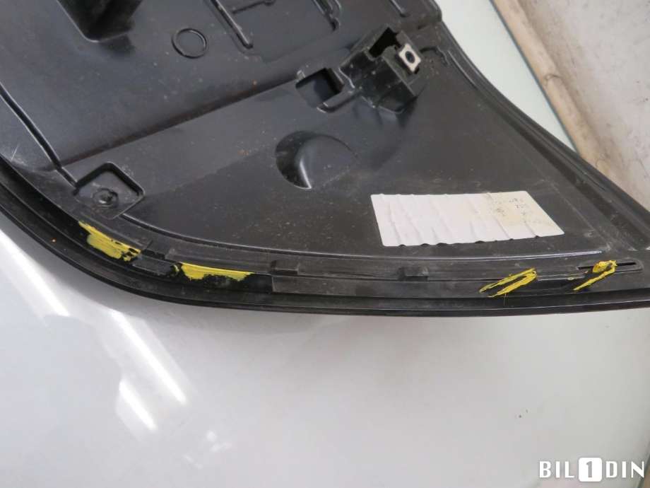 Spoiler bakluke til BMW iX 2021-->> (I20) (I20) (BMW|51625A287F4|)