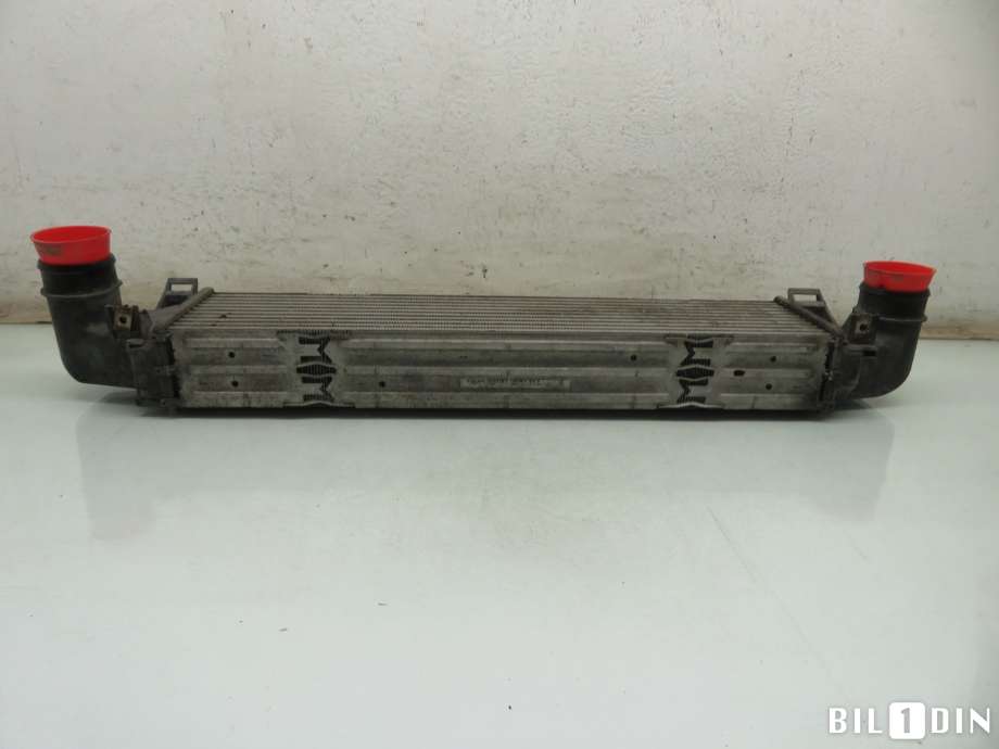 Intercooler til Volvo V70 2014-2016 (Type III, Fase 2)  (VOLVO|31338236|)
