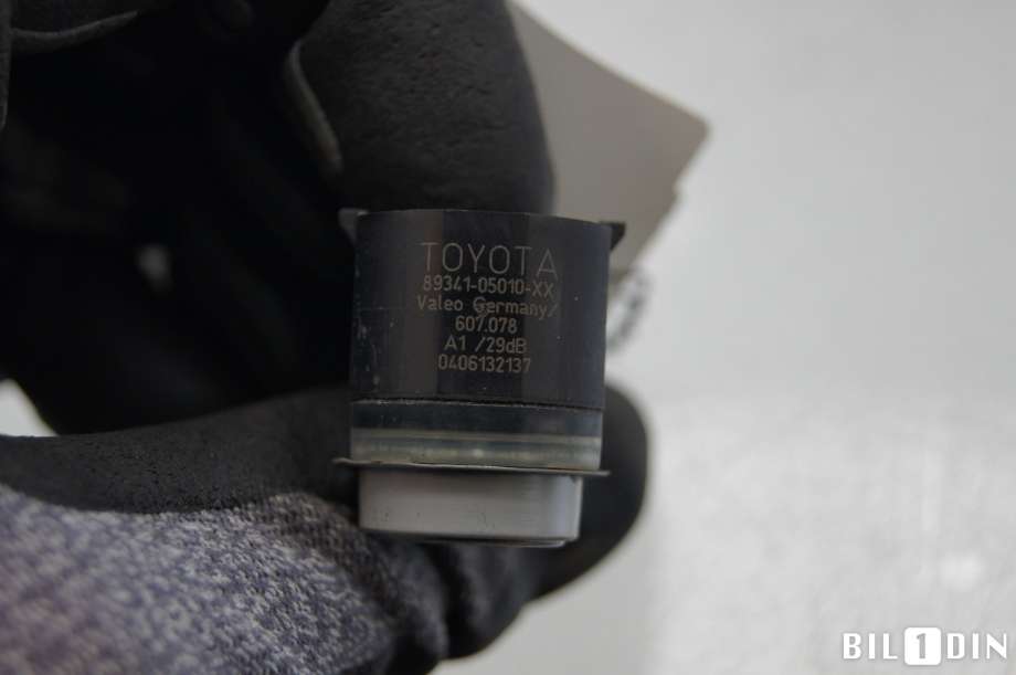 Parkeringssensor foran til Toyota Auris 2013-2015 (Type II, Fase 1)  (TOYOTA|8934105010E0||8934105010)