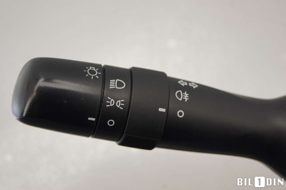 Bryter blink til Toyota Yaris 2014-2020 (Type III, Fase 2)  (TOYOTA|841400D270|)