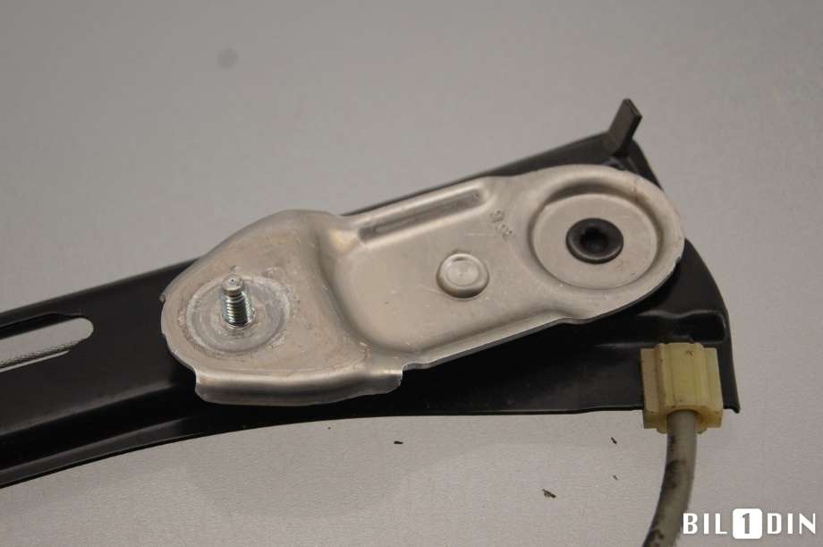 Ruteheis til VW Passat 2015-2019 (Fase 1) (B8) (B8) (VOLKSWAGEN|3G9839461B|)