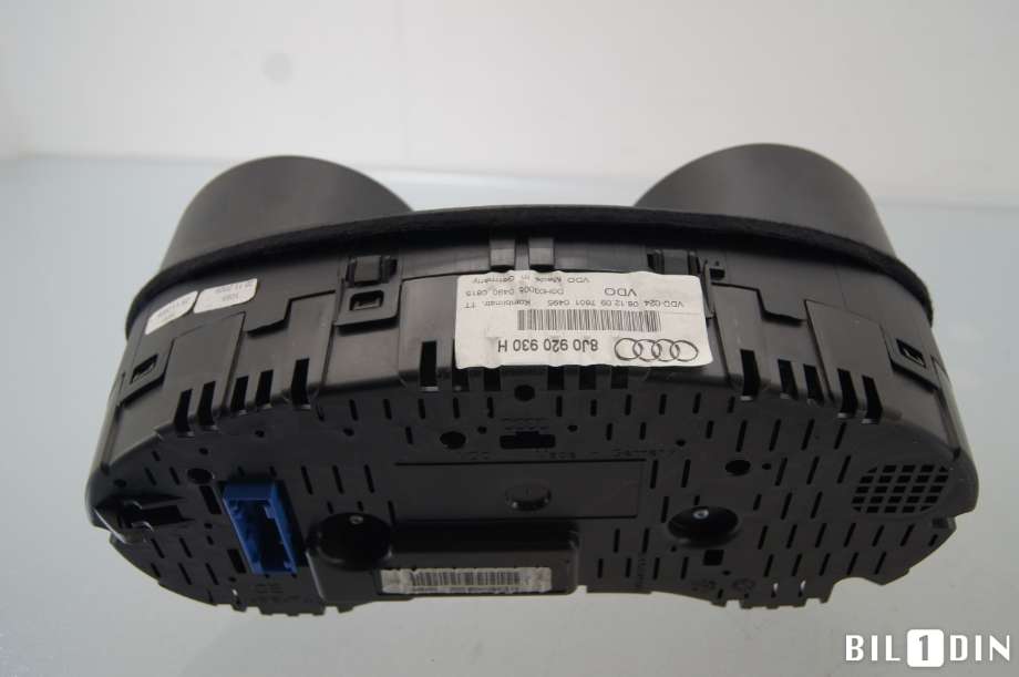 Instrumentpanel til Audi TT 2006-2014 (Type II)  (AUDI|8J0920930H|8J0920930HX|76010495)