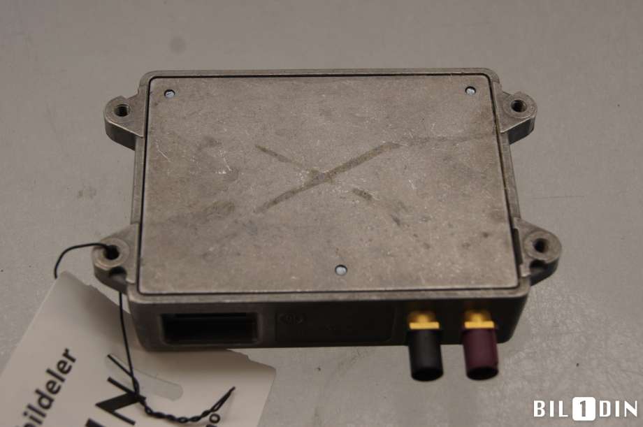 Antenne forsterker til Audi A4 2007-2014 (Type IV) (B8) (B8) (AUDI|8J0035456A|)