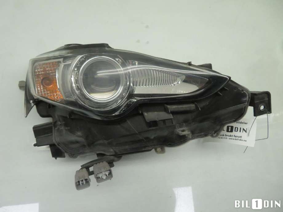 Frontlykt høyre xenon til Lexus IS 2013-2020 (Type III) (XE30) (XE30) (LEXUS|8114553711|)