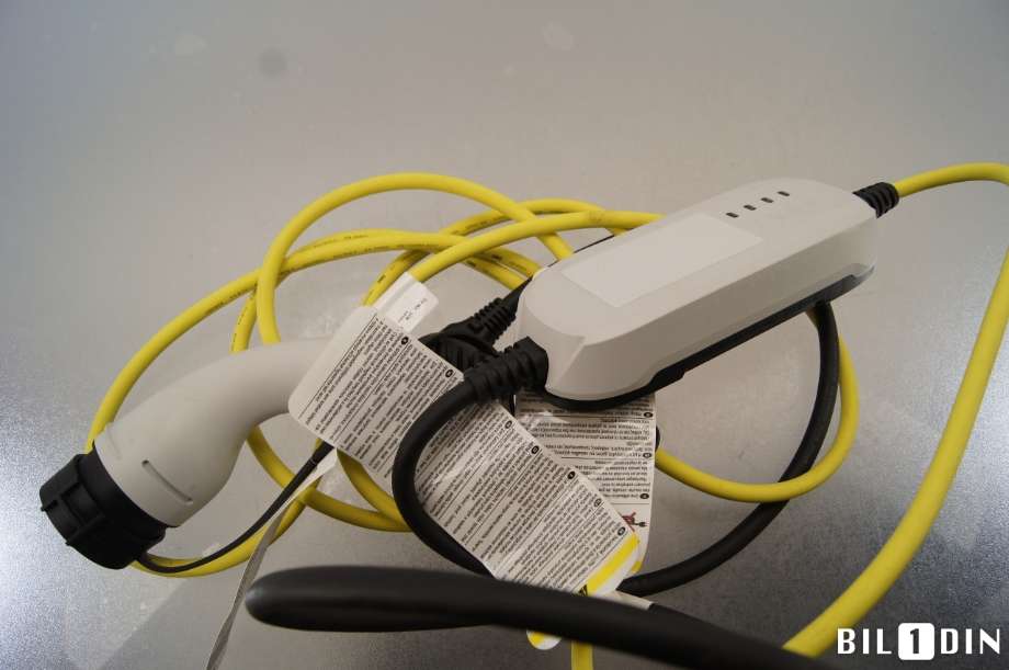 Batterilader kabel til VW ID.3 2020-->>  (VOLKSWAGEN|1EA971675AP||1EA971675AE)