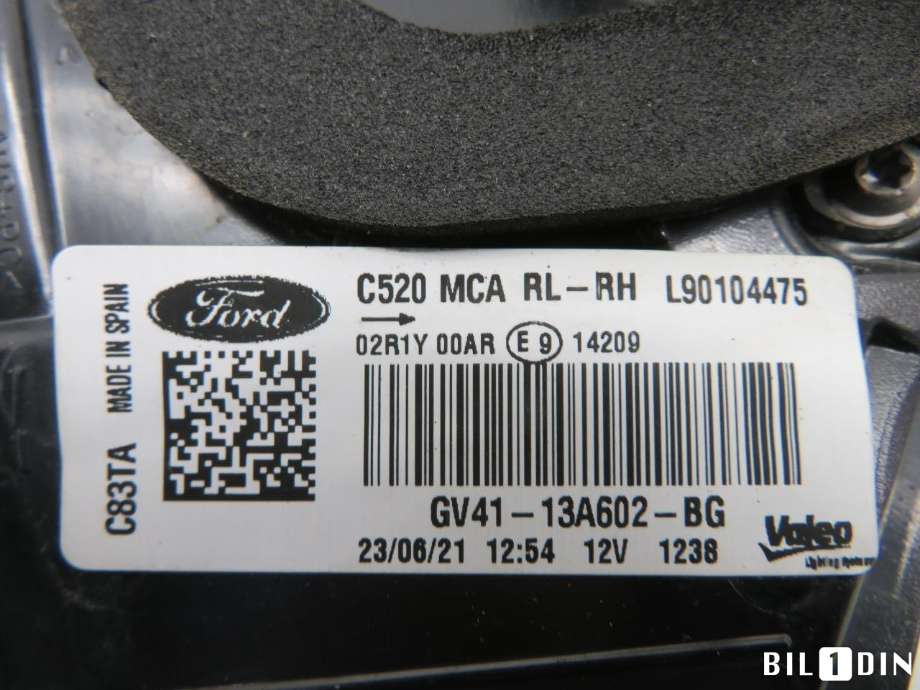 Baklykt høyre indre til Ford Kuga 2013-2019  (FORD|2290290|GV4113A602BG|)