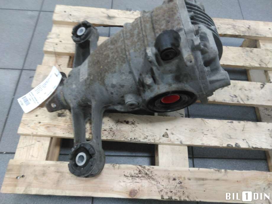 Kardang klokke bak til Lexus IS 2013-2020 (Type III) (XE30) (XE30) (LEXUS|4111053301|)
